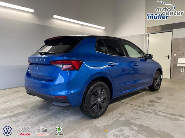 Skoda / Fabia / Blau / / / Selection 115PS DSG AHK+Dynamic+Kamera+Kessy+Alu16+Sitzheiz+Climatron+PDCvohi 