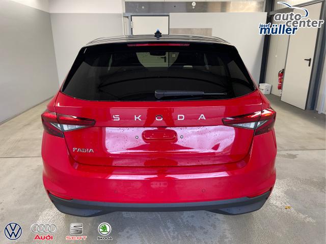 Skoda / Fabia / Rot / / / Selection 115PS DSG Dynamic+Kamera+Kessy+Alu16+Sitzheiz+Climatronic+PDCvo+hi 