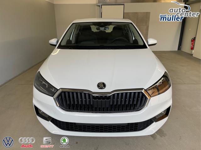 Skoda / Fabia / Weiß / / / 95PS Sitzheizung+App-Connect
