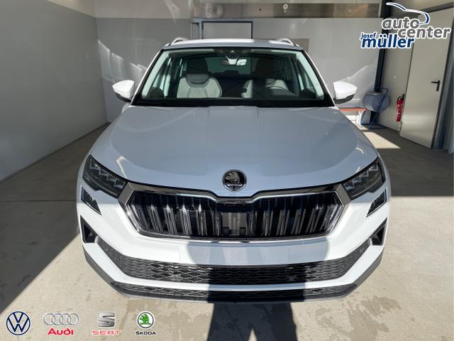 Skoda / Karoq / Wei&szlig; / / / 150PS TDI DSG 4x4 AHK+Navi+ACC+Kamera+Sitzheiz+eHeck+GV5
