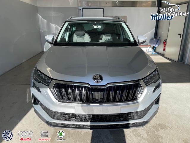 Skoda / Karoq / Silber / / / 150PS TDI DSG 4x4 AHK+Navi+ACC+Kamera+Sitzheiz+eHeck+GV5