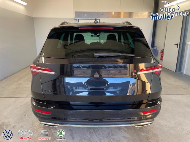 Skoda / Karoq / Schwarz / / / TSI 4x4 360&deg;+19 Zoll+Navi+AHK
