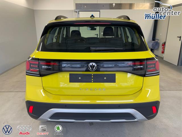 Volkswagen / T-Cross / Gelb / / / 95PS PDC vo+hi+Sitzheizung+App+Side+Travel+Stau+ACC+Klima