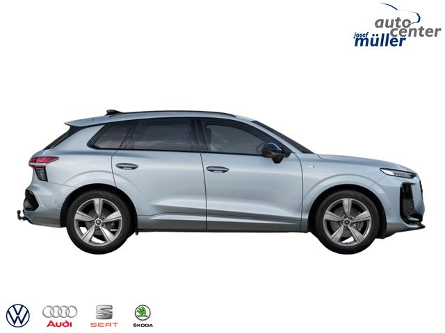 Audi Q3 NEU TFSI quattro S line Tech+AHK+Alu19+LEDplus+KlimaPlus+ExtSchwarz 