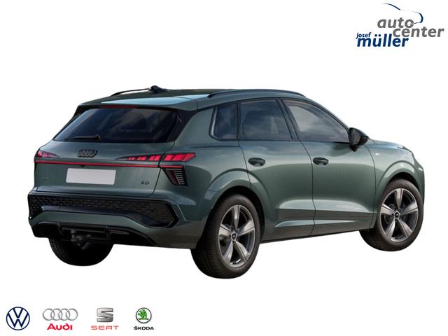 Audi Q3 NEU TFSI quattro S line Tech+AHK+Alu19+LEDplus+KlimaPlus+ExtSchwarz 