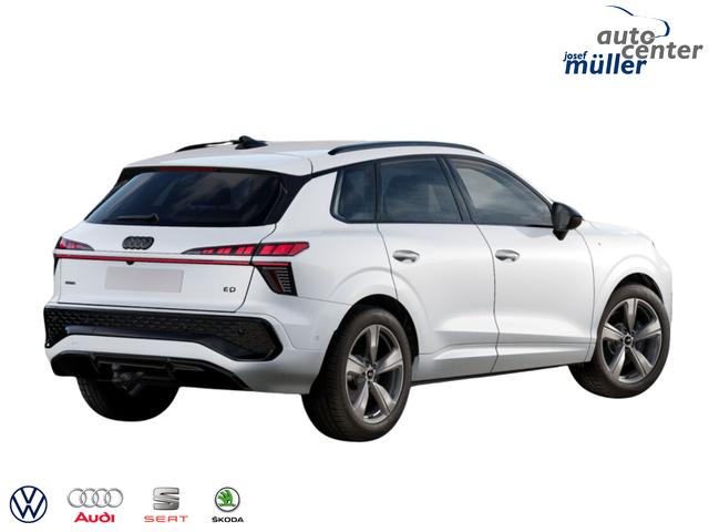 Audi Q3 NEU TFSI quattro S line Tech+AHK+Alu19+LEDplus+KlimaPlus+ExtSchwarz 