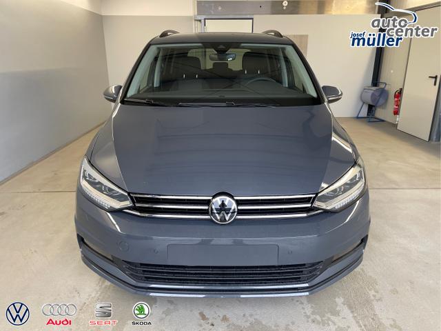 Volkswagen / Touran / Grau / / / 7Si+IQ.Light+TrailerAss+Cam