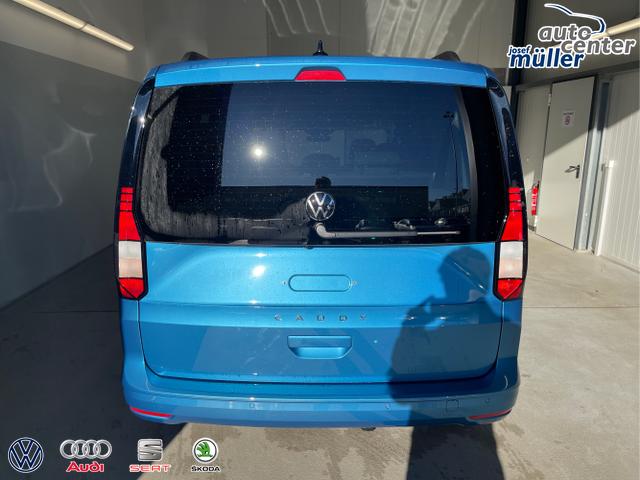 Volkswagen / Caddy / Blau / / / 115PS DSG AHK+7 Sitze+Assistenzpaket