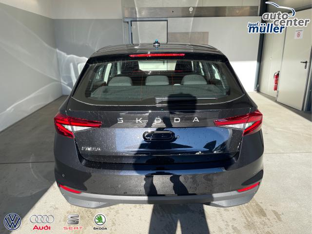 Skoda / Fabia / Schwarz / / / 95PS Sitzheizung+Lenkradheizung+App-Connect+GRA+GVL+ParkPilot