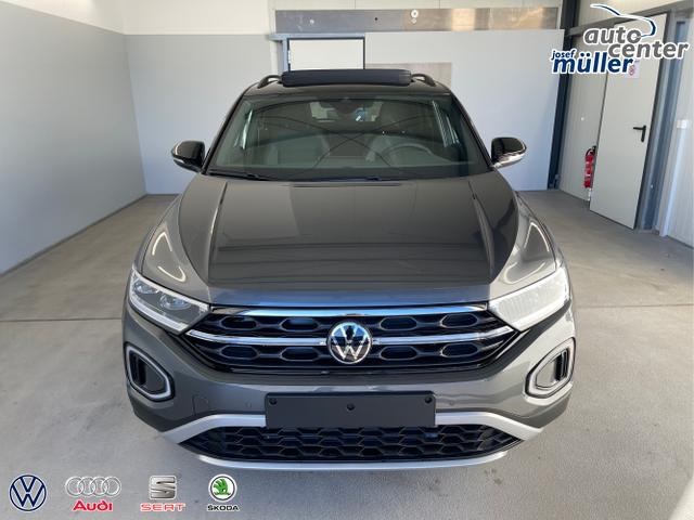 Volkswagen / T-Roc / Grau / / / TDI DSG Pano+Black Style+AHK+Navi+ergoActive+IQ.Drive+Kamera+Keyless