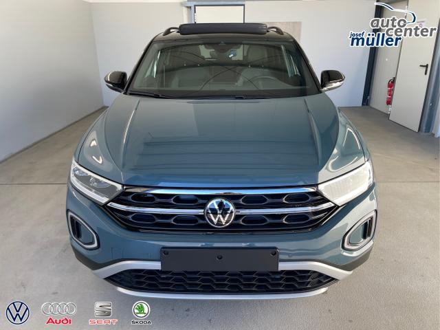 Volkswagen / T-Roc / Blau / / / TDI DSG Pano+Black Style+AHK+Navi+ergoActive+IQ.Drive+Kamera+Keyless