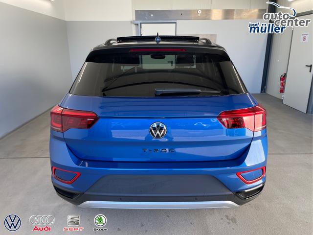 Volkswagen / T-Roc / Blau / / / TDI DSG Pano+Black Style+AHK+Navi+ergoActive+IQ.Drive+Kamera+Keyless