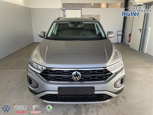 Volkswagen / T-Roc / Silber / / / 150PS AHK+Keyless+Kamera+ACC+Sitzheiz+Climatronic+Alu17