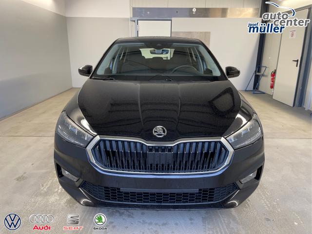 Skoda / Fabia / Schwarz / / / 95PS AHK+Sitzheizung+Lenkradheizung