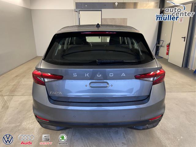 Skoda / Fabia / Grau / / / 95PS AHK+Sitzheizung+Lenkradheizung