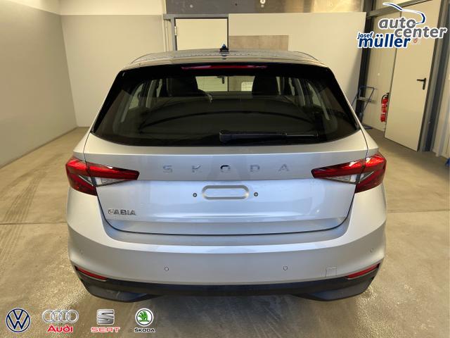Skoda / Fabia / Silber / / / 95PS AHK+Sitzheizung+Lenkradheizung
