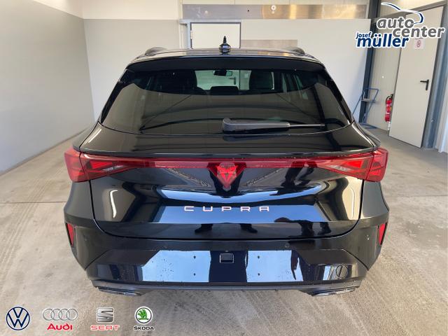 Cupra / Leon Sportstourer / Schwarz / / / 150PS TDI DSG AHK+Kamera+el. Heckklappe