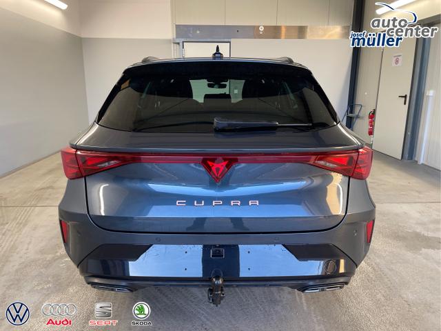 Cupra / Leon Sportstourer / Grau / / / 150PS TDI DSG AHK+Matrix+Navi+Kessy+Alarm+Kamera+Winterpaket