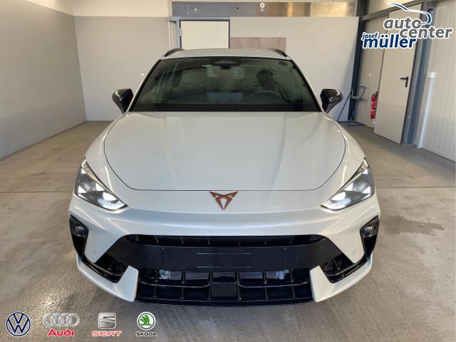 Cupra / Leon Sportstourer / Grau / / / 333PS DSG 4Drive Matrix+Navi+Winter+AHK+Intelligent Drive