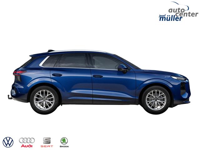 Audi Q3 NEU TFSI quattro Tech+AHK+LEDPlus+ACC+Kamera+Alu18+Volllack 