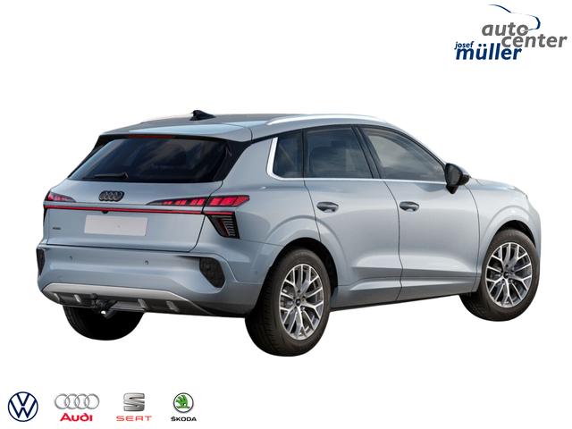 Audi Q3 NEU TFSI quattro Tech+AHK+LEDPlus+ACC+Kamera+Alu18+Volllack 