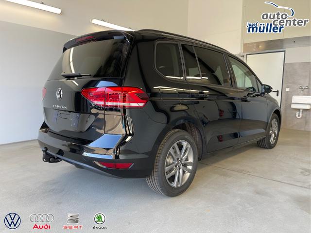 Volkswagen / Touran / Schwarz / / / 150PS 7Si+IQ.Light+TrailerAss+Cam+Navi+Kamera+Alarm+Kessy+App-Connect