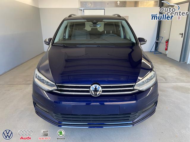 Volkswagen / Touran / Blau / / / 150PS 7Si+IQ.Light+TrailerAss+Cam+Navi+Kamera+Alarm+Kessy+App-Connect
