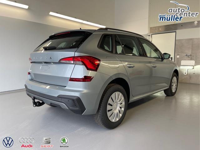 Skoda / KAMIQ / Silber / / / 115PS AHK+Kessy+PDC vo+hi+Alarm+Kamera+Climatronic+App Connect