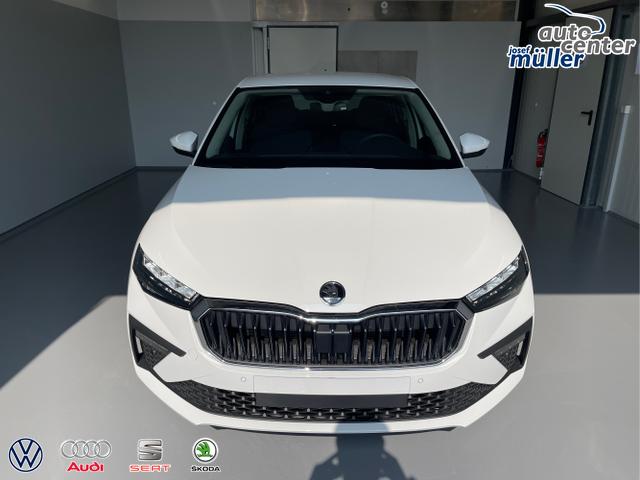 Skoda / Scala / Wei&szlig; / / / 115PS DSG GV5+AHK+Kamera+Kessy+PDC+Sitzheiz+Alu16+Climatronic