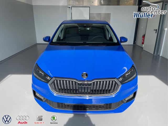Skoda / Fabia / Blau / / / 115PS Sitzheizung+Sunset+5 Jahre Garantie+Lane Assist