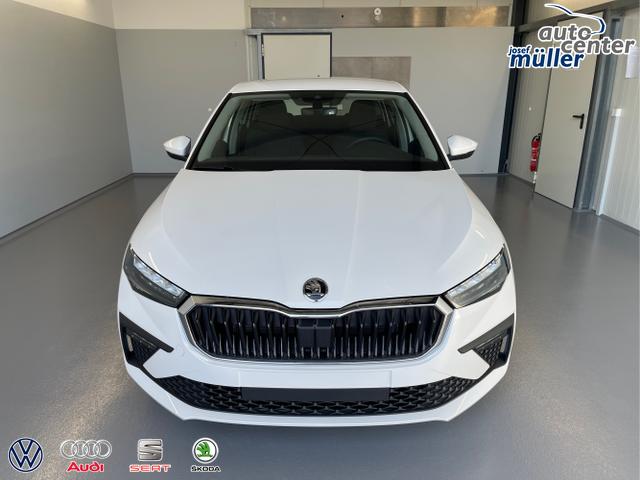Skoda / Scala / Wei&szlig; / / / 115PS DSG GV5+AHK+Alu16+PDC+Sitzheizung+App-Connect