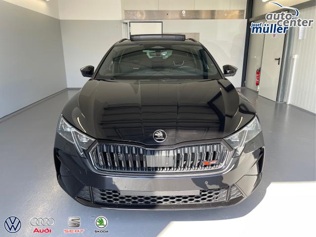 Skoda / Octavia Combi / Schwarz / / / 265PS DSG HUD+Pano+360&deg;+DCC+AHK+CANTON+Matrix+Alu19+eHeck+GV4