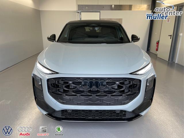 Audi / Q3 Sportback / Grau / / / TFSI 265 PS quattro S line Pano+TechPro+Matrix+AHK+HUD+Alu20+KlimaPlus+DCC+SONOS