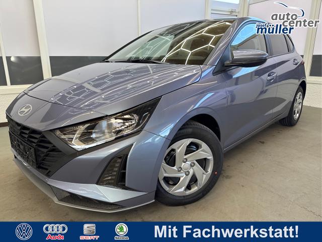 Hyundai i20 - COMFORT FL NAVI RFK TEMPOMAT