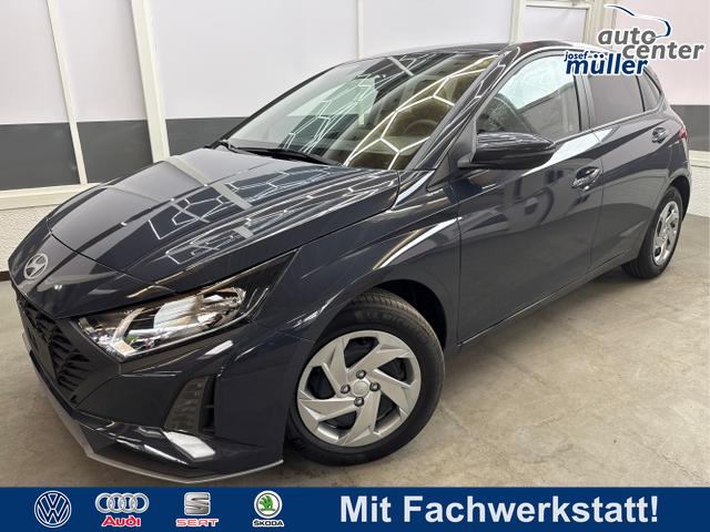 Hyundai i20 - COMFORT FL NAVI RFK TEMPOMAT