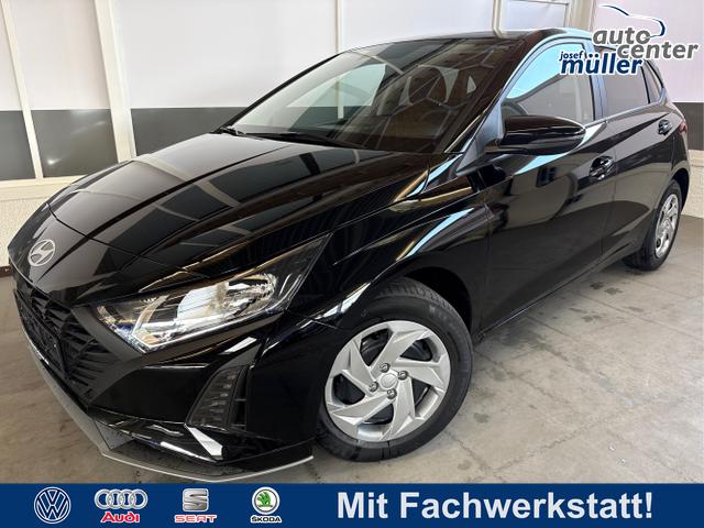 Hyundai i20 - COMFORT FL NAVI RFK TEMPOMAT
