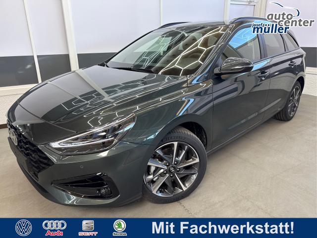 Hyundai i30 Kombi - STYLE EDITION NAVI SHZ KLIMAAUTOMATIK RFK LED PDC v+h