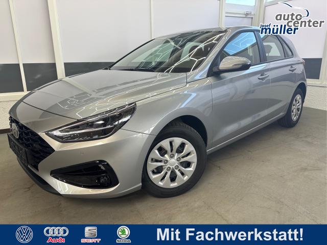 Hyundai i30 - STYLE NAVI LED RFK PDC