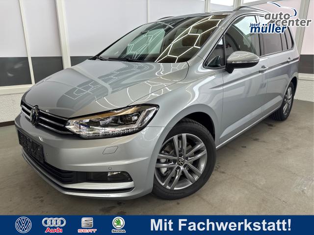 Volkswagen Touran - Family 1.5 TSI DSG NAVI PANO ACC SHZ