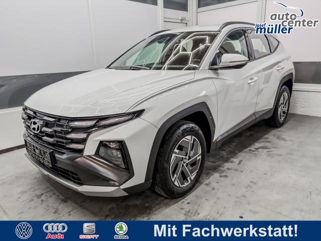 Hyundai TUCSON - STYLE AUT KLIMAAUTOMATIK TOTWINKEL NAVI SHZ RFK PDC