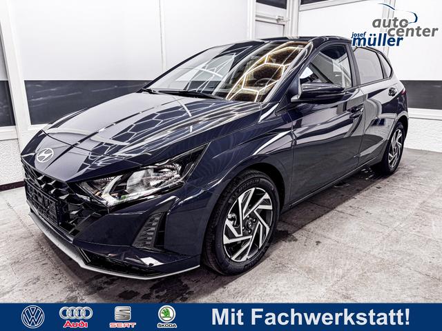 Hyundai i20 - COMFORT DCT NAVI SHZ RFK ALU PDC