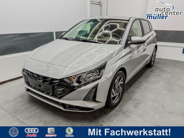 Hyundai i20 - COMFORT DCT NAVI SHZ RFK ALU PDC