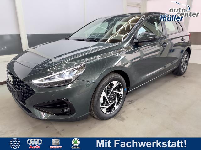 Hyundai i30 - STYLE DCT ALU SHZ NAVI RFK PDC