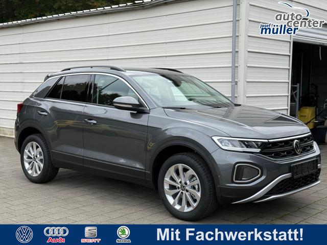 Volkswagen T-Roc - Life 1.5 TSI DSG AHK*Android Auto*R2D*SHZ*Keyless*Kamera*17"*ParkAsst*2Z Klimaauto