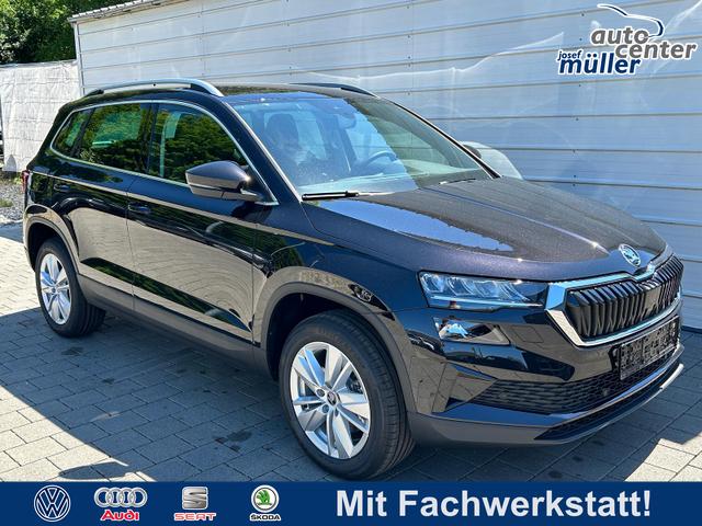 Skoda Karoq - Extra 1.5 TSI DSG AHK*Android Auto*SHZ*ACC*Keyless*Kamera*17" LM* 2Z Klimaauto*SUNSET