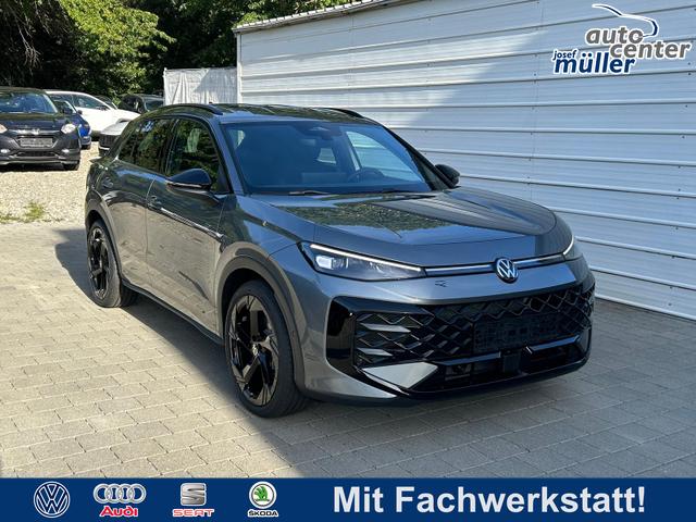 Volkswagen T-Roc - R-Line 1.5 eTSI DSG Neues Modell*AHK*BlackStyle*20"*Matrix*Android Auto*EasyOpen*SHZ*Kamera*ParkAsstPro*ACC*Keyless