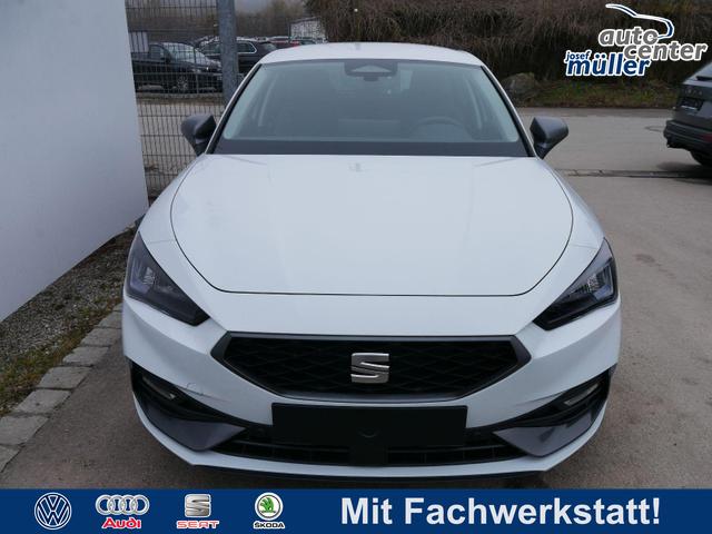 Seat Leon - FR 2.0 TDI DSG*RFK*NAVI*TEMPOMAT*TRAVEL ASSIST* FULL LINK* KEYLESS-GO*