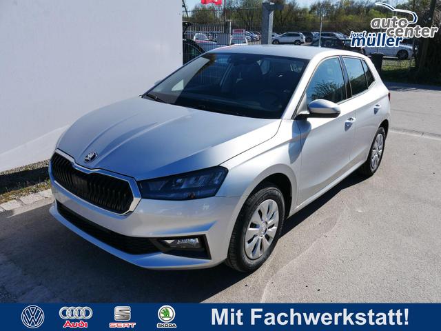 Skoda Fabia - Selection 1.0 TSI *LED*PDC-HI*SMARTLINK*SHZ*BLUETOOTH*FRONT-ASSIST