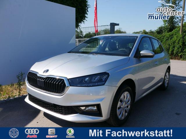 Skoda Fabia - Selection 1.0 TSI *NAVI-&Uuml;BER-SMARTLINK*PDC-HI*LED*SHZ*KLIMA*RADIO