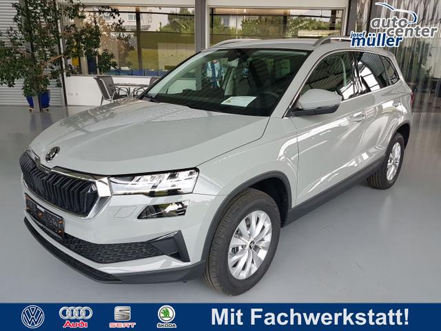 Skoda Karoq - 5Jahre/100000km Garantie" DSG" AHK schw." Navi" LED" ACC" PDC " Kamera